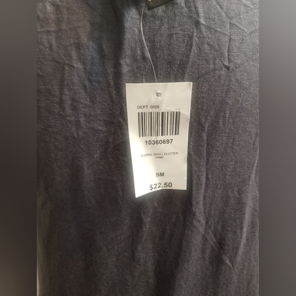 Midnight hour Skull tank! Brand new! - Picture 5 of 6